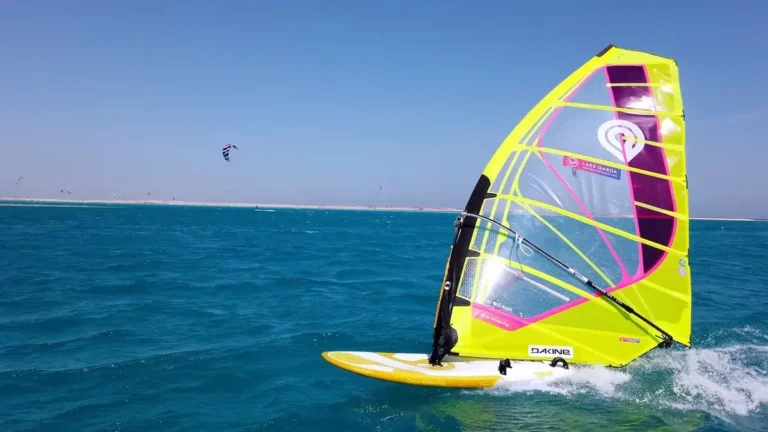 Planet Allsports Windsurfschool Felix Quadfass windsurft Goya Proton Mark2 Soma Bay Egypt rennen